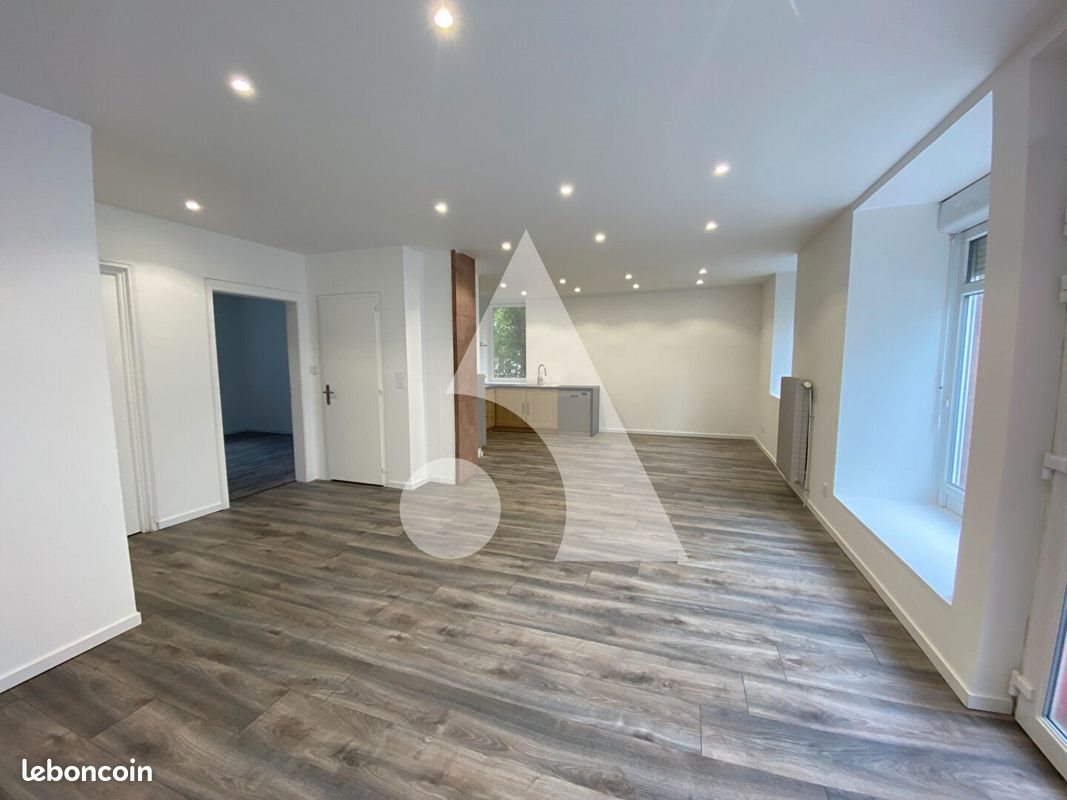 Appartement à louer, 100m², Montreux-Vieux