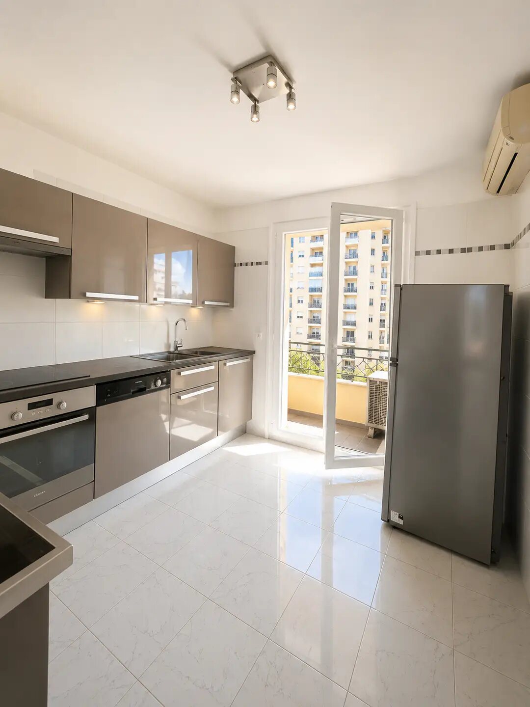 Appartement à louer, 60m², Marseille 9ème