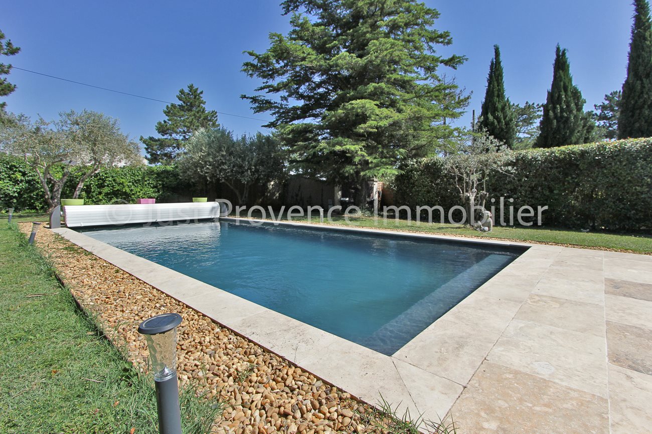 Maison à vendre, 166m², Caromb