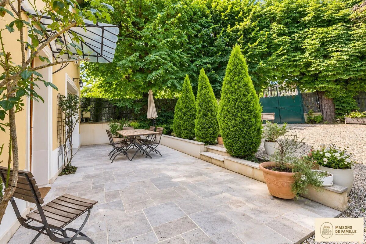 Maison à vendre, 200m², La Celle-Saint-Cloud