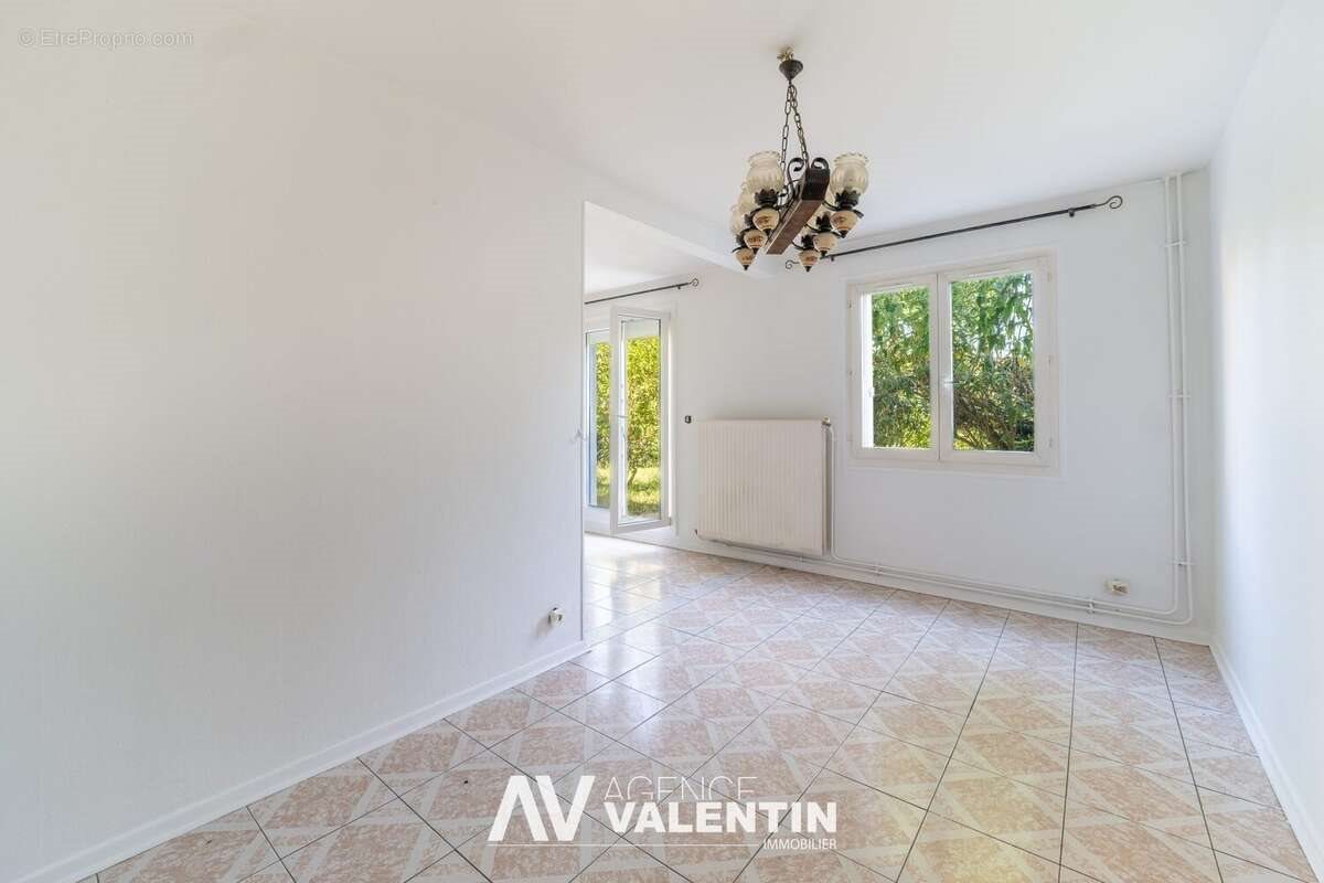 Maison à vendre, 107m², Metz