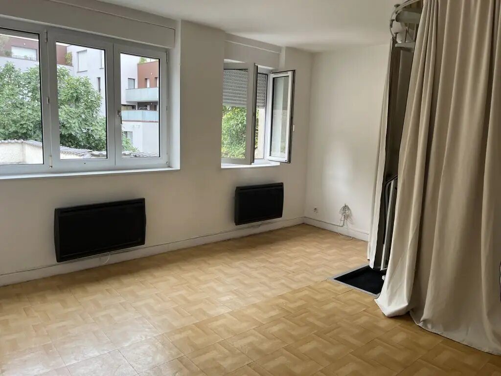 Appartement à louer, 63m², Lille