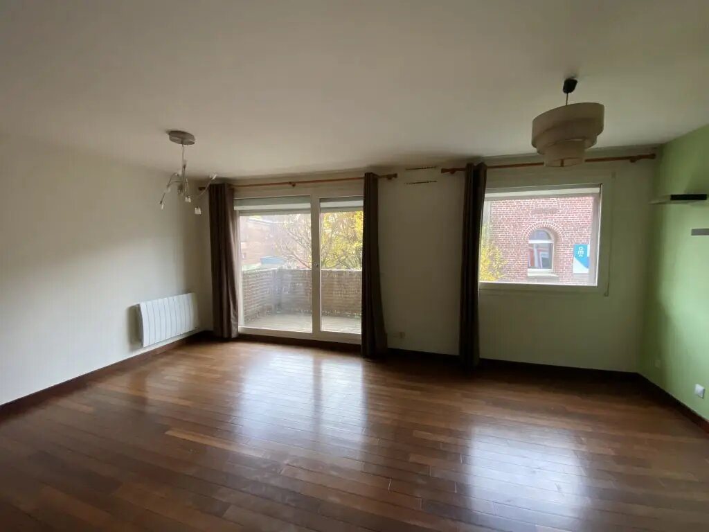 Appartement à louer, 81m², Lille