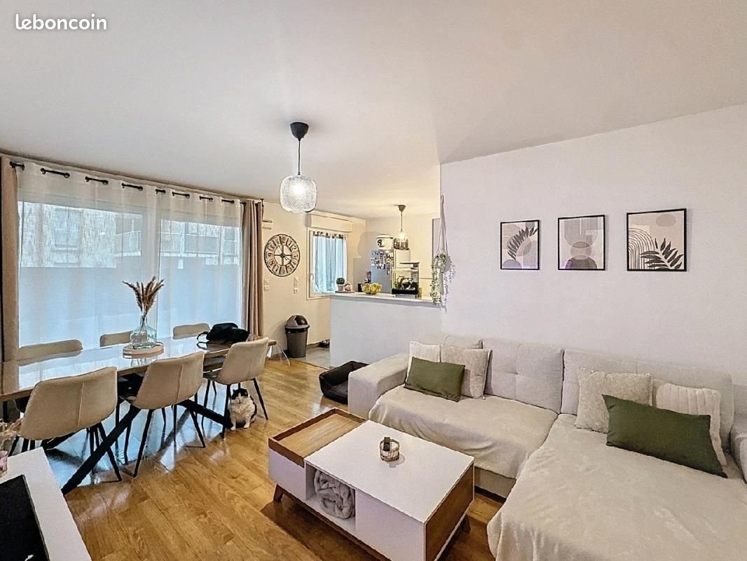 Appartement à vendre, 64m², Reims