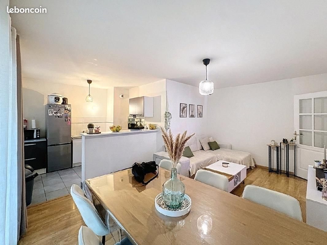 Appartement à vendre, 64m², Reims