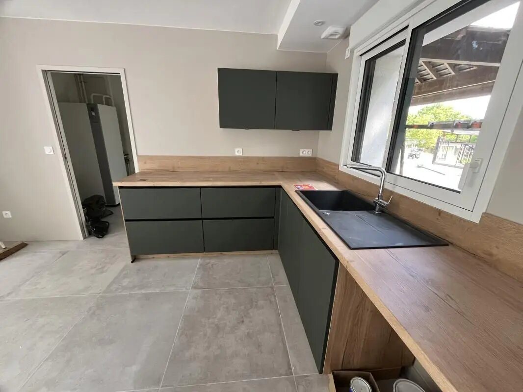 Maison à louer, 225m², Beaucouzé