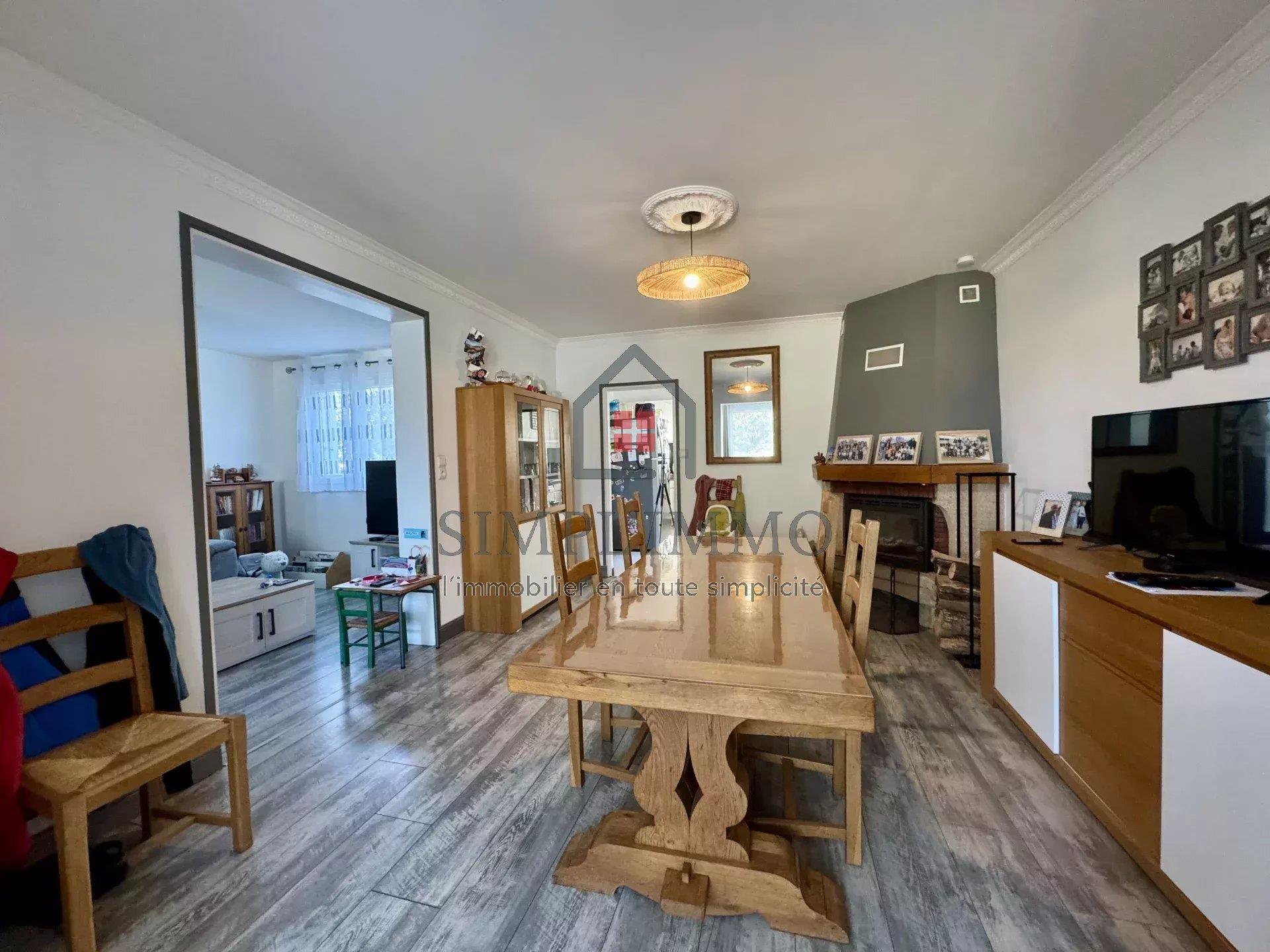 Maison à vendre, 163m², Échillais