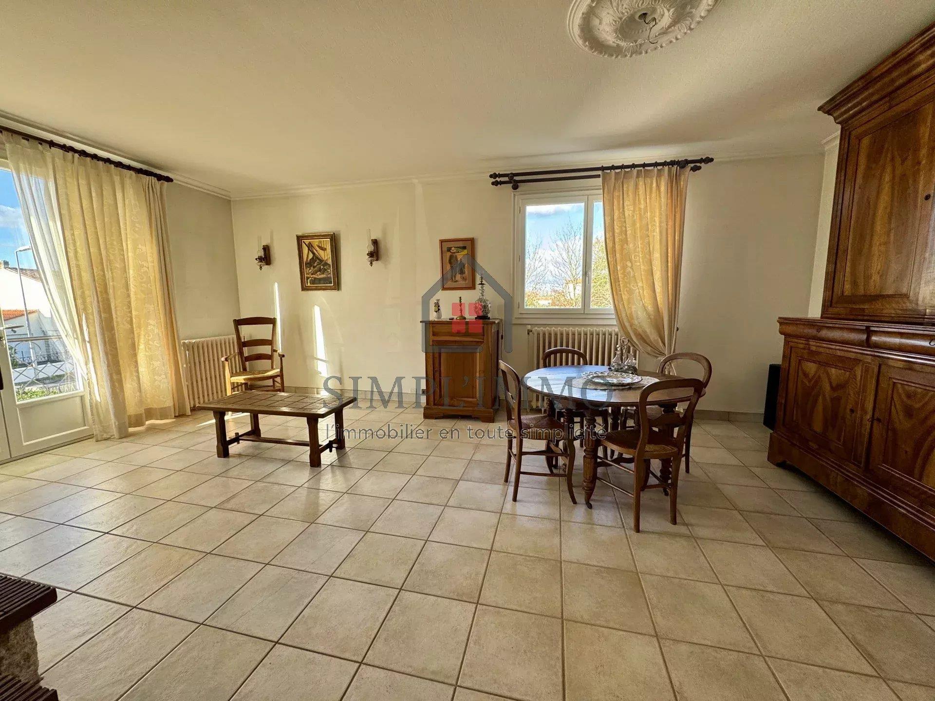 Maison à vendre, 160m², Echillais