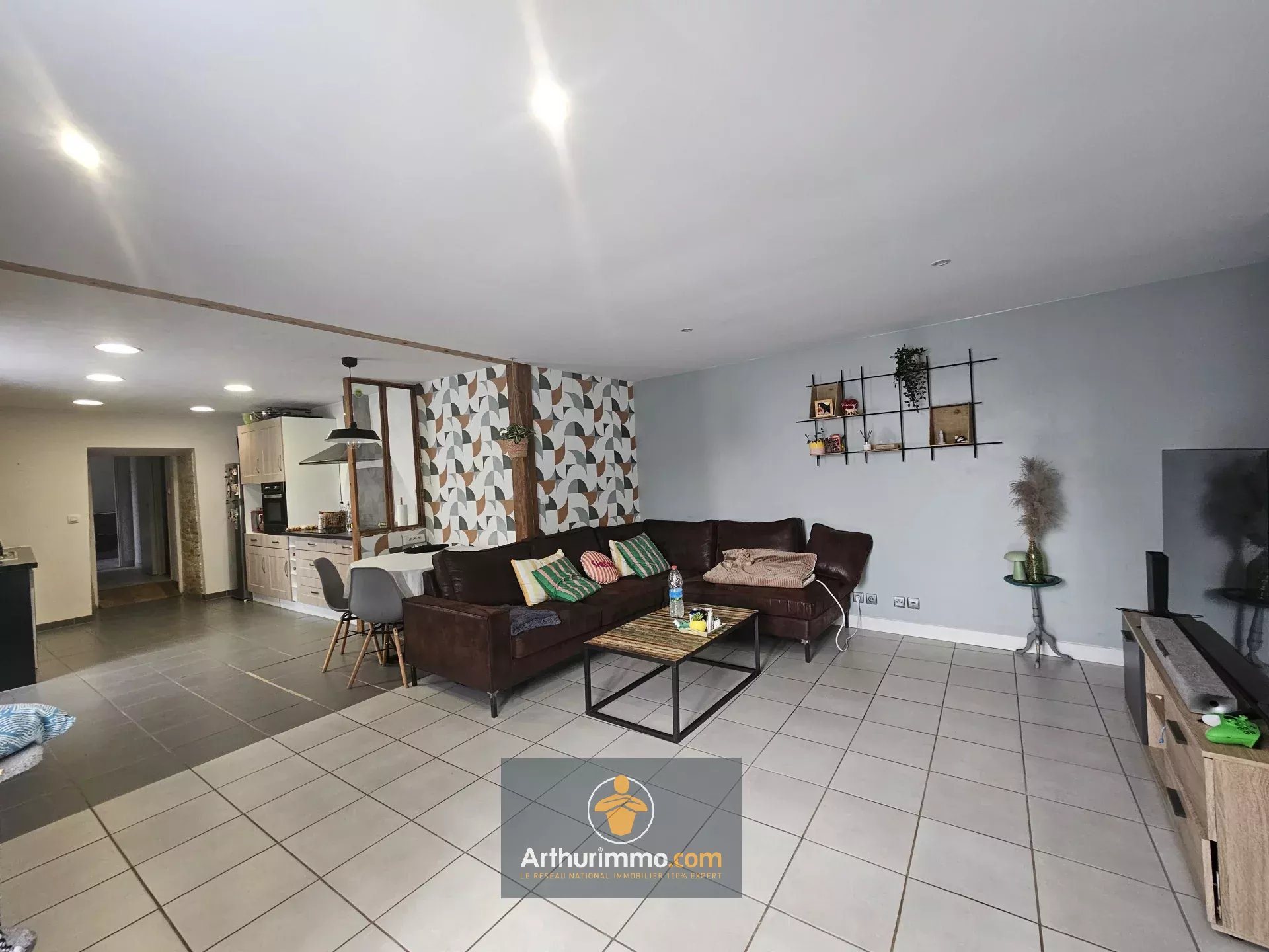 Maison à vendre, 81m², Benon