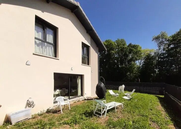 Maison à vendre, 167m², Saint-Genis-Pouilly