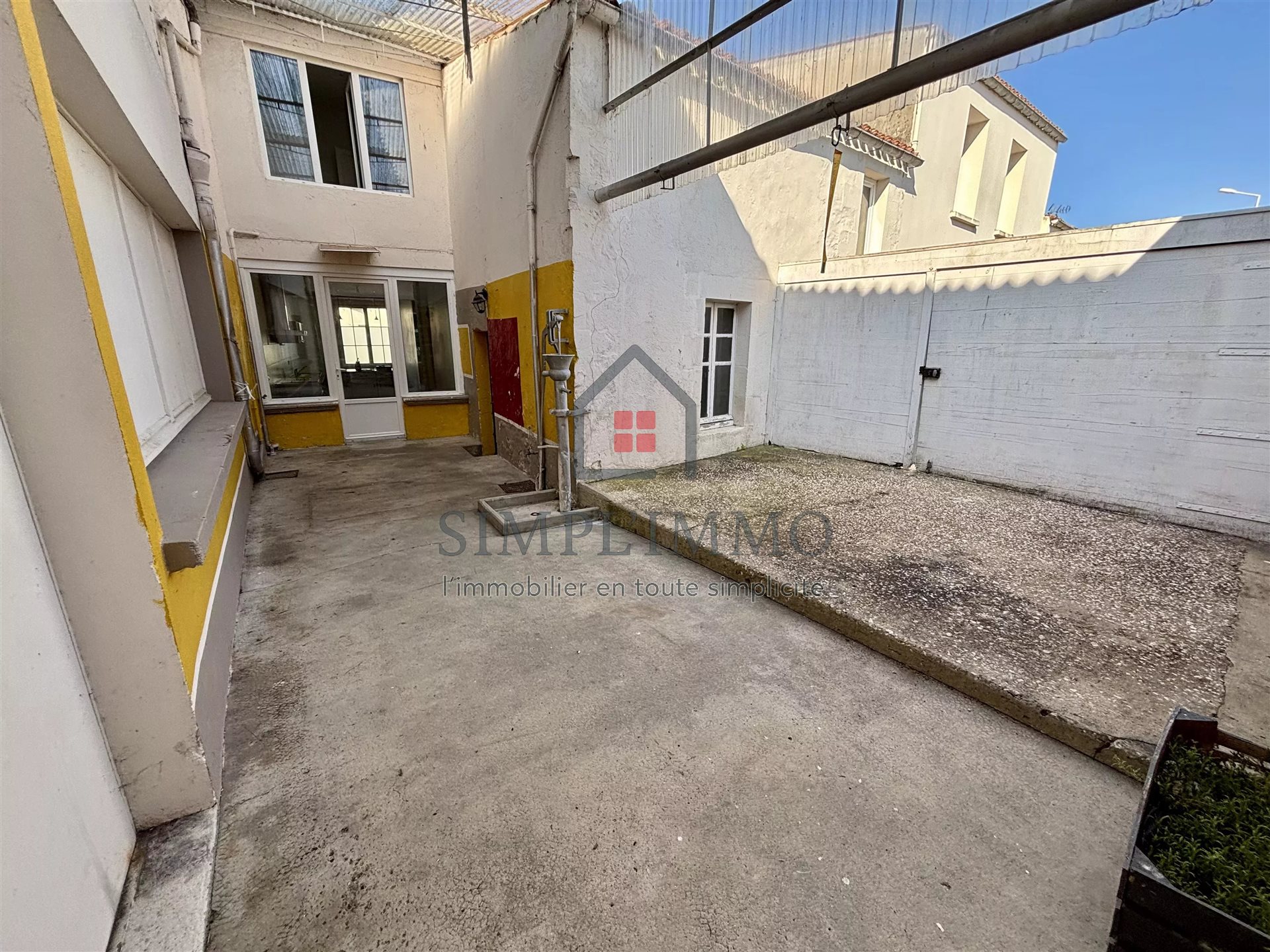 Maison à vendre, 121m², Beurlay