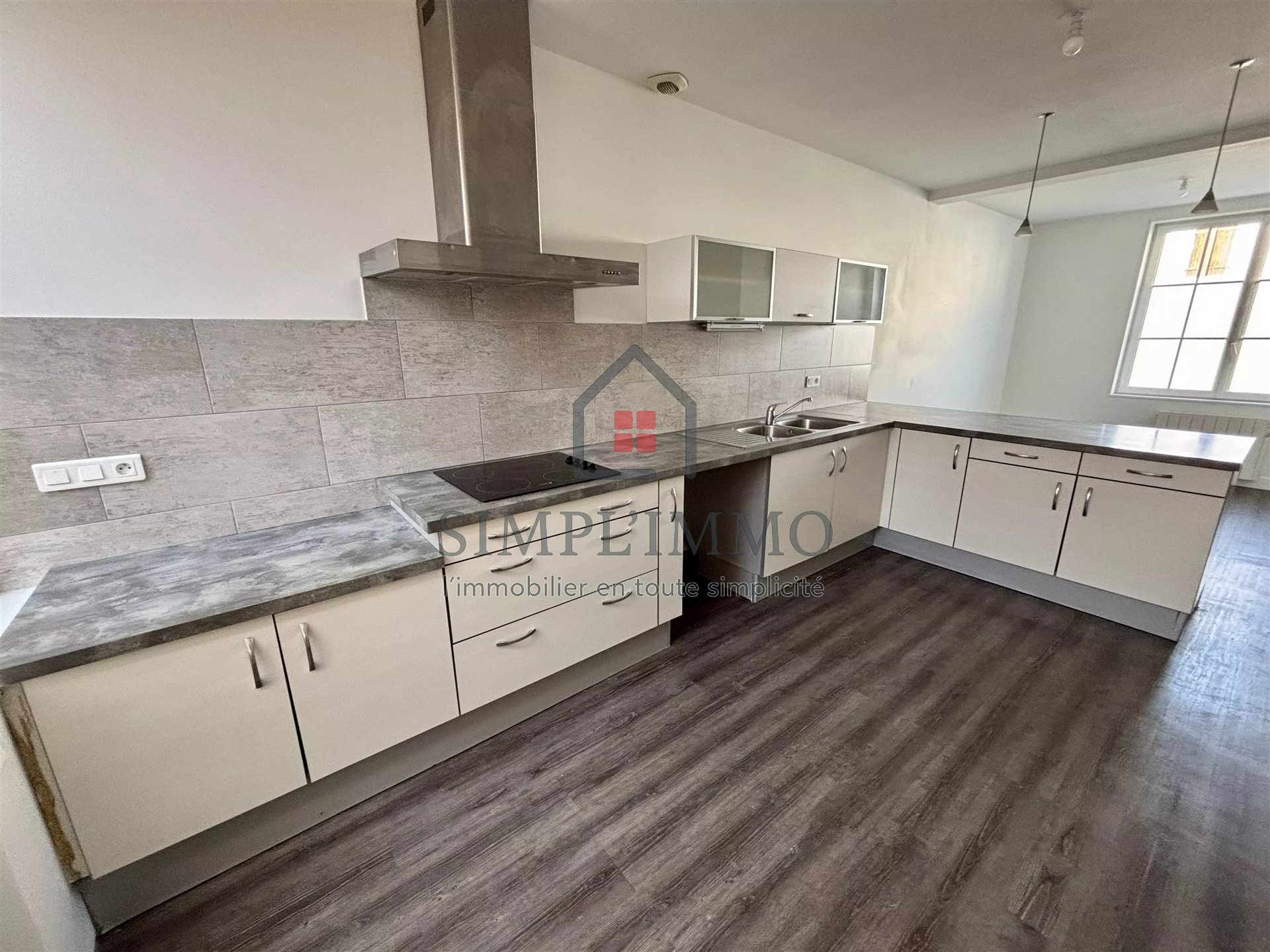 Maison à vendre, 121m², Beurlay