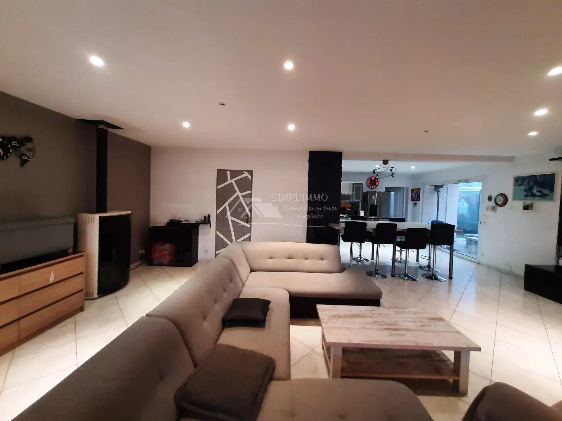 Maison à vendre, 162m², Saint-Sulpice-de-Royan
