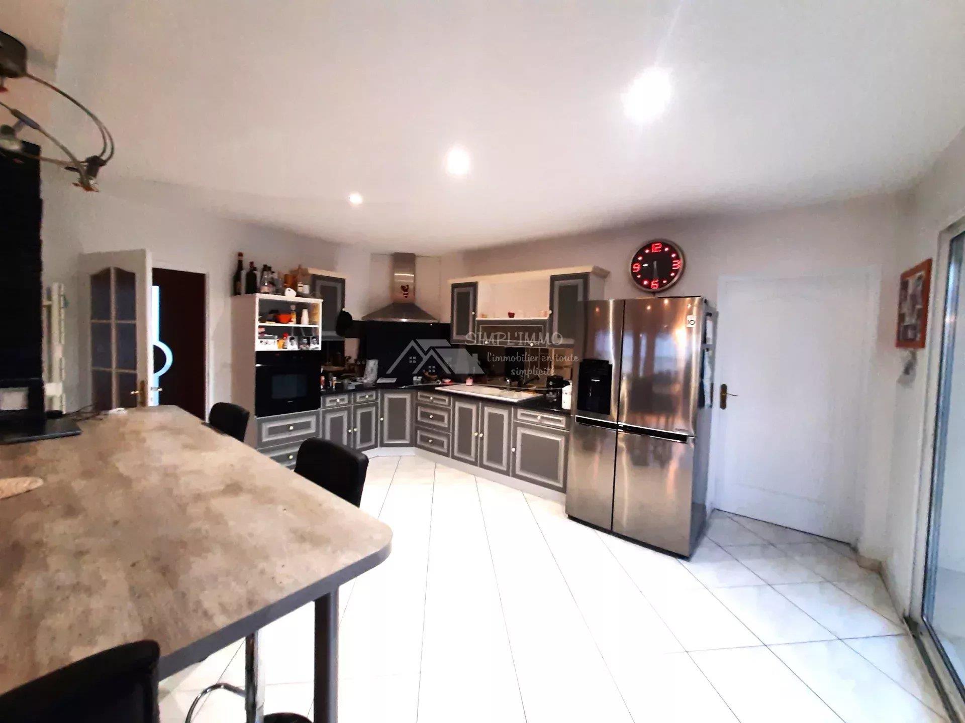 Maison à vendre, 162m², Saint-Sulpice-de-Royan