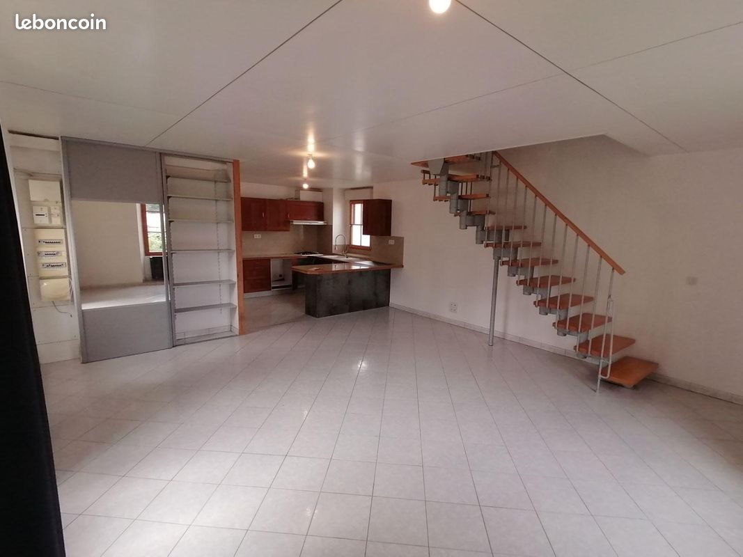 Maison à louer, 77m², Chartres-de-Bretagne