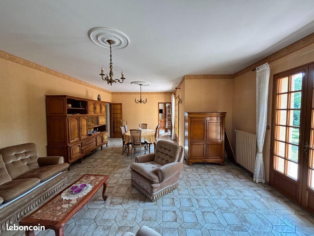 Maison à vendre, 155m², Noyal-Châtillon-sur-Seiche