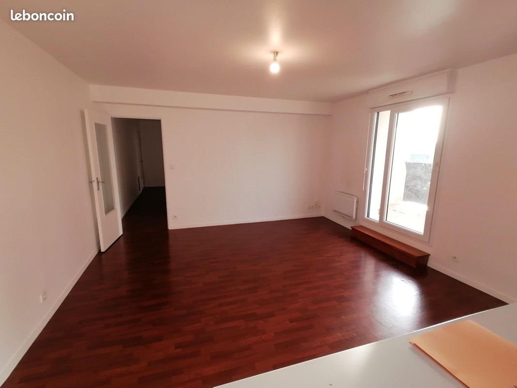 Appartement à louer, 64m², Orgères