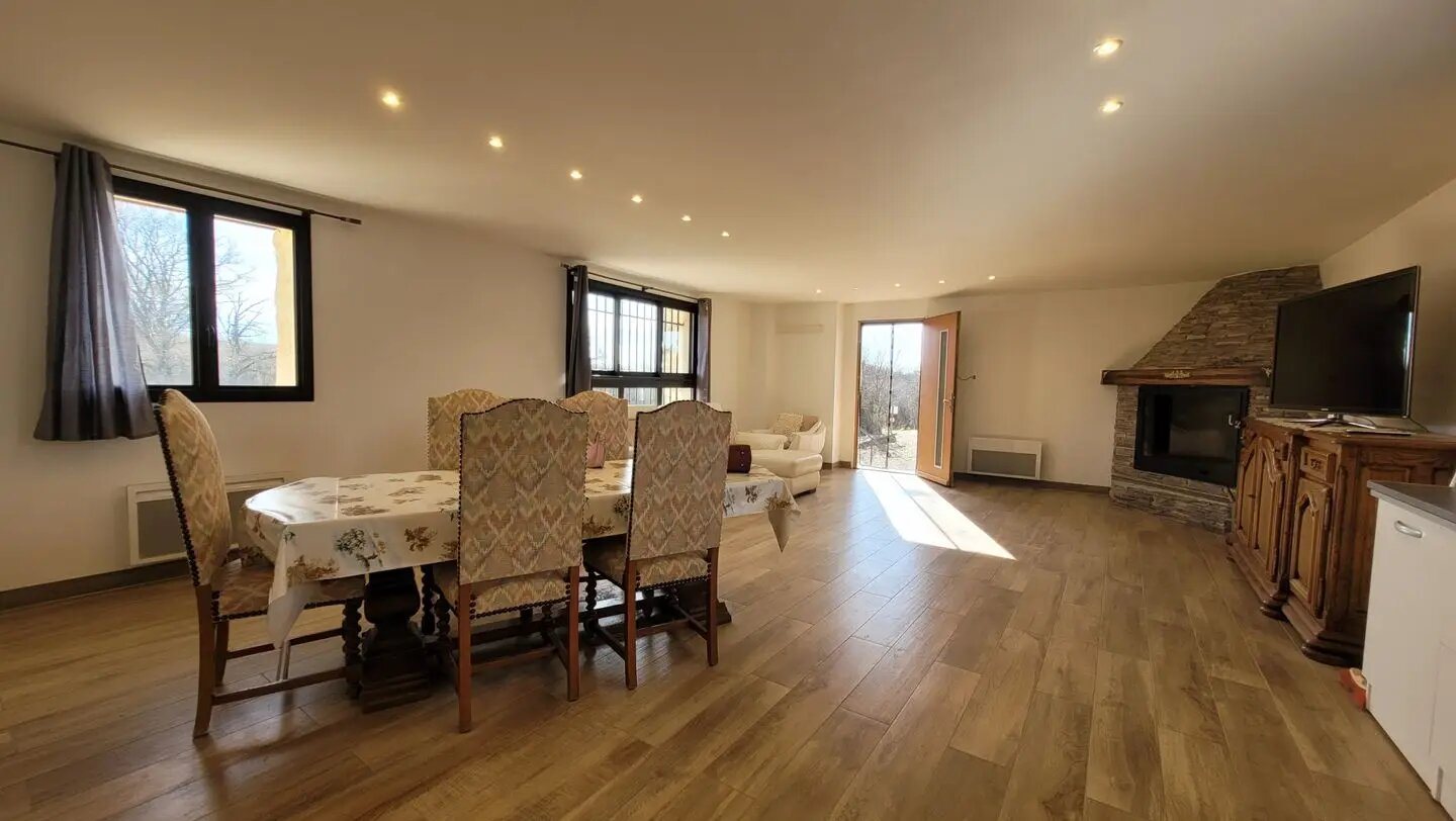 Maison à vendre, 282m², Banon