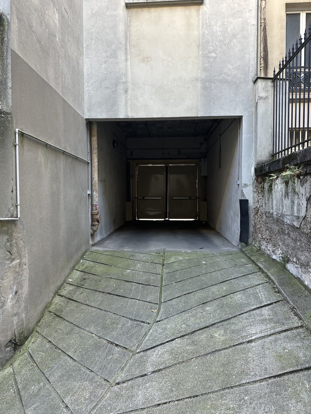 Maison à louer, NaNm², Paris 10ème