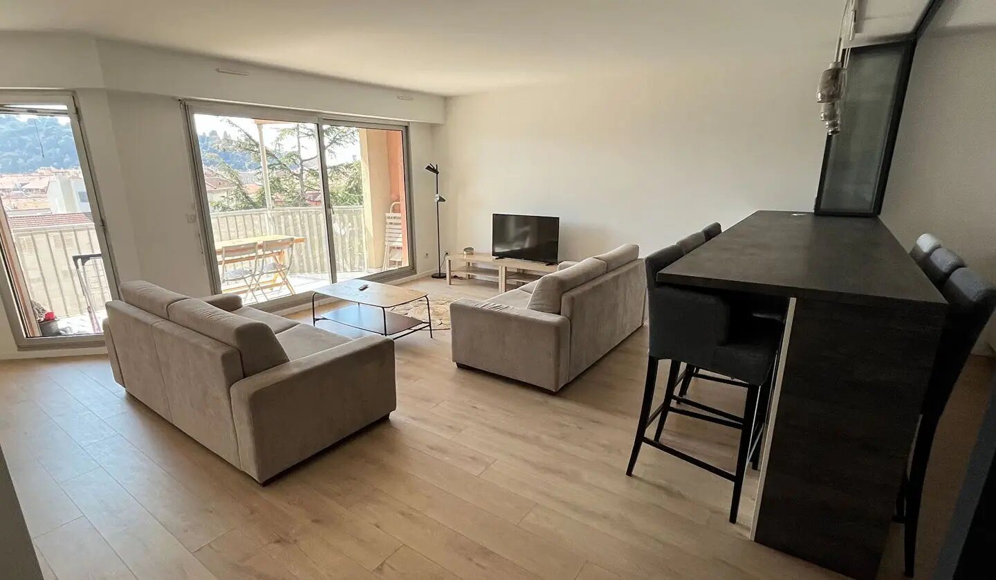 Appartement à louer, 92m², Nice