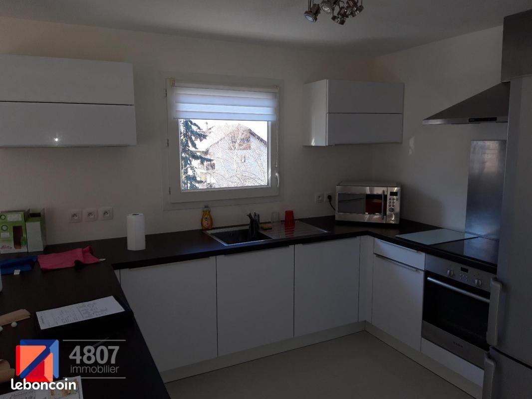 Appartement à louer, 75m², Marnaz