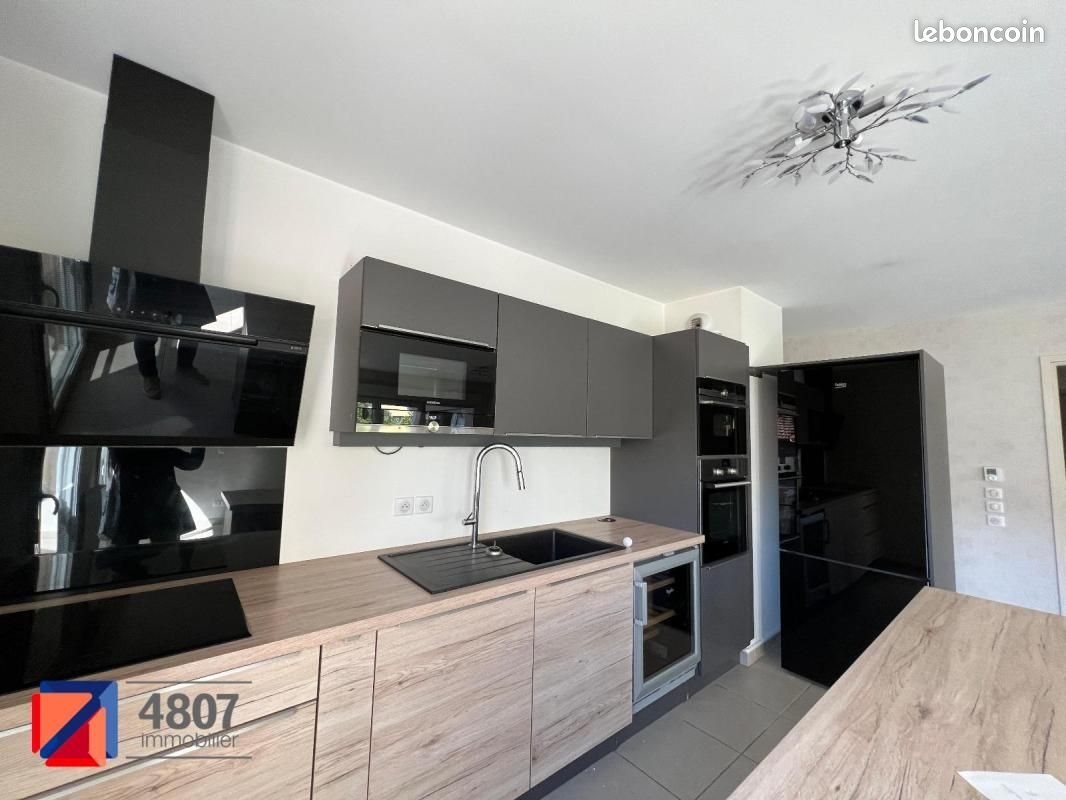 Appartement à louer, 86m², Sallanches