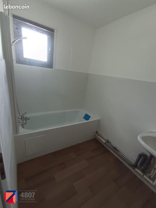 Appartement à louer, 25m², Sallanches