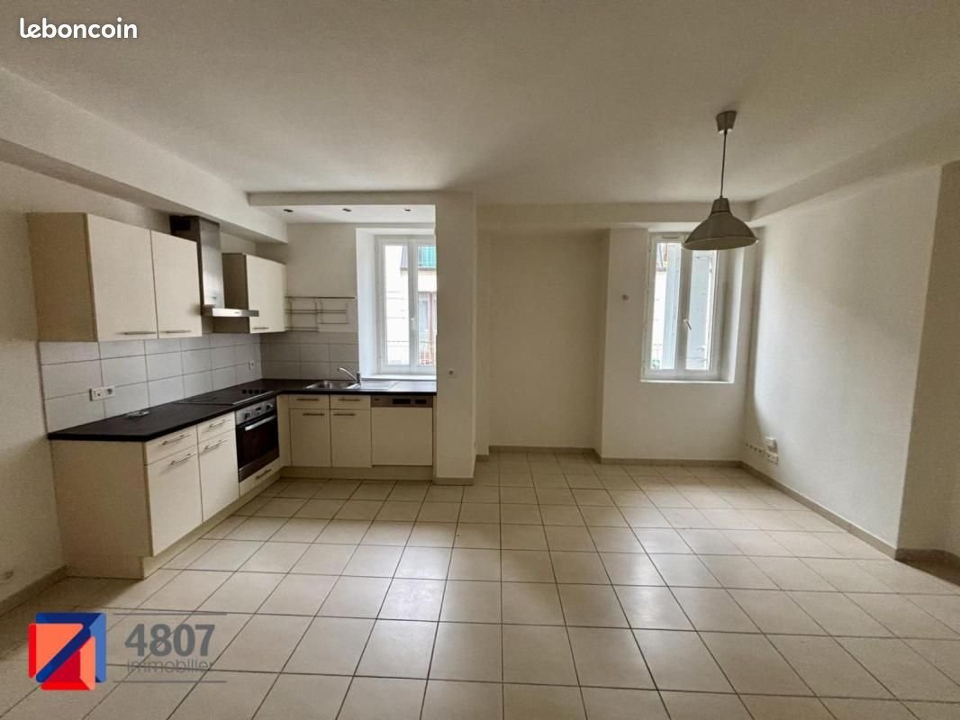 Appartement à louer, 51m², Évian-les-Bains