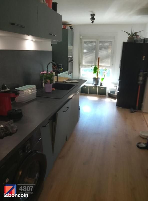 Appartement à louer, 68m², Cluses