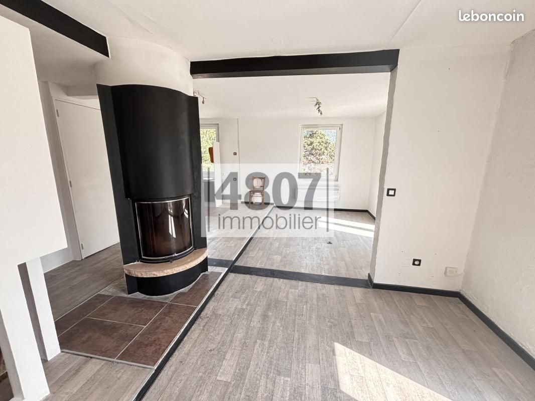 Appartement à vendre, 57m², Cluses