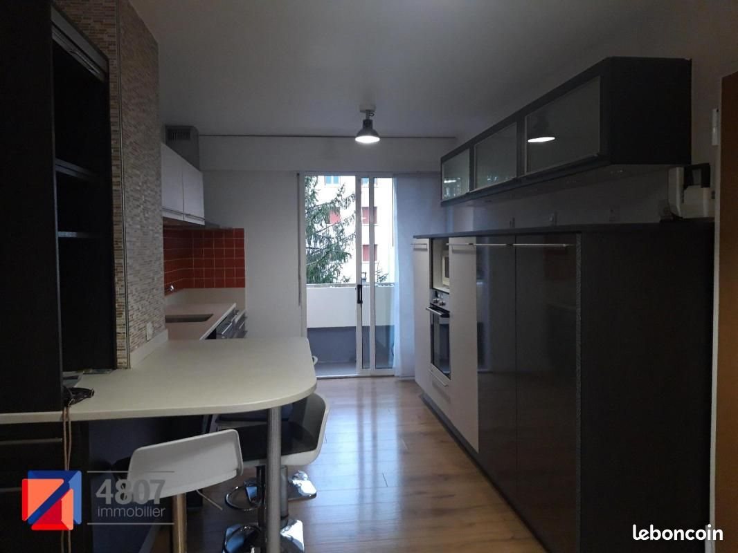 Appartement à louer, 83m², Ambilly