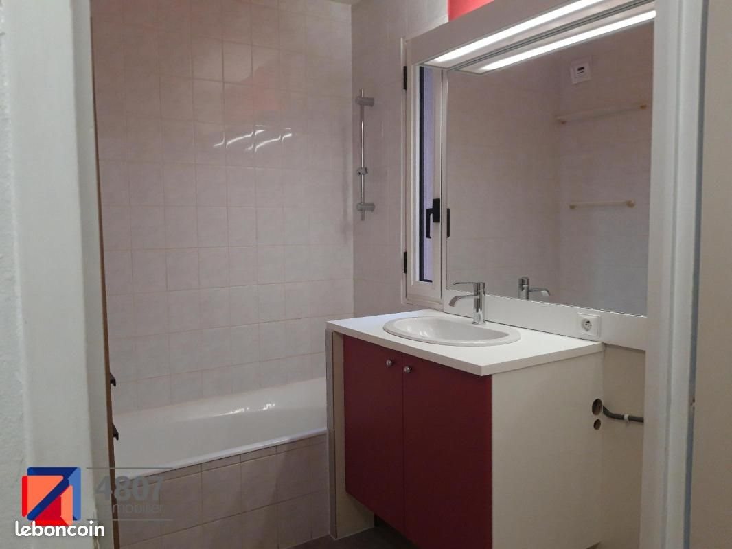 Appartement à louer, 83m², Ambilly
