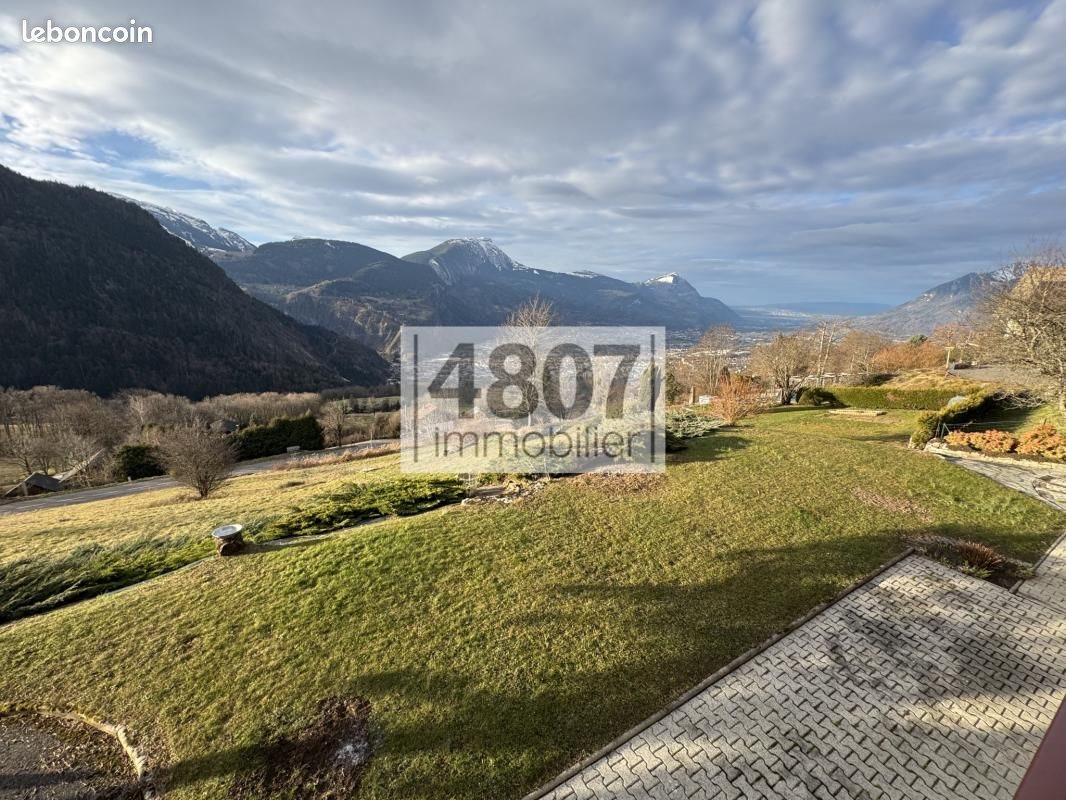 Maison à vendre, 141m², Saint-Sigismond