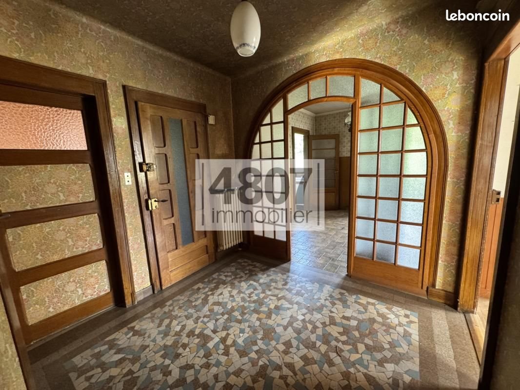 Maison à vendre, 420m², Cluses