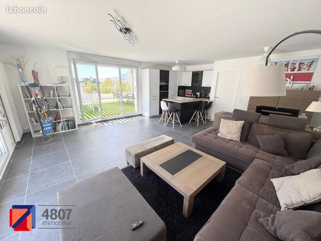 Appartement à louer, 108m², Cluses