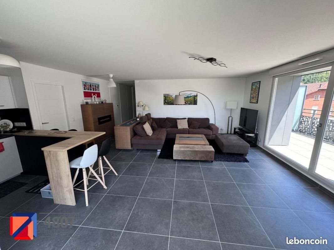 Appartement à louer, 108m², Cluses