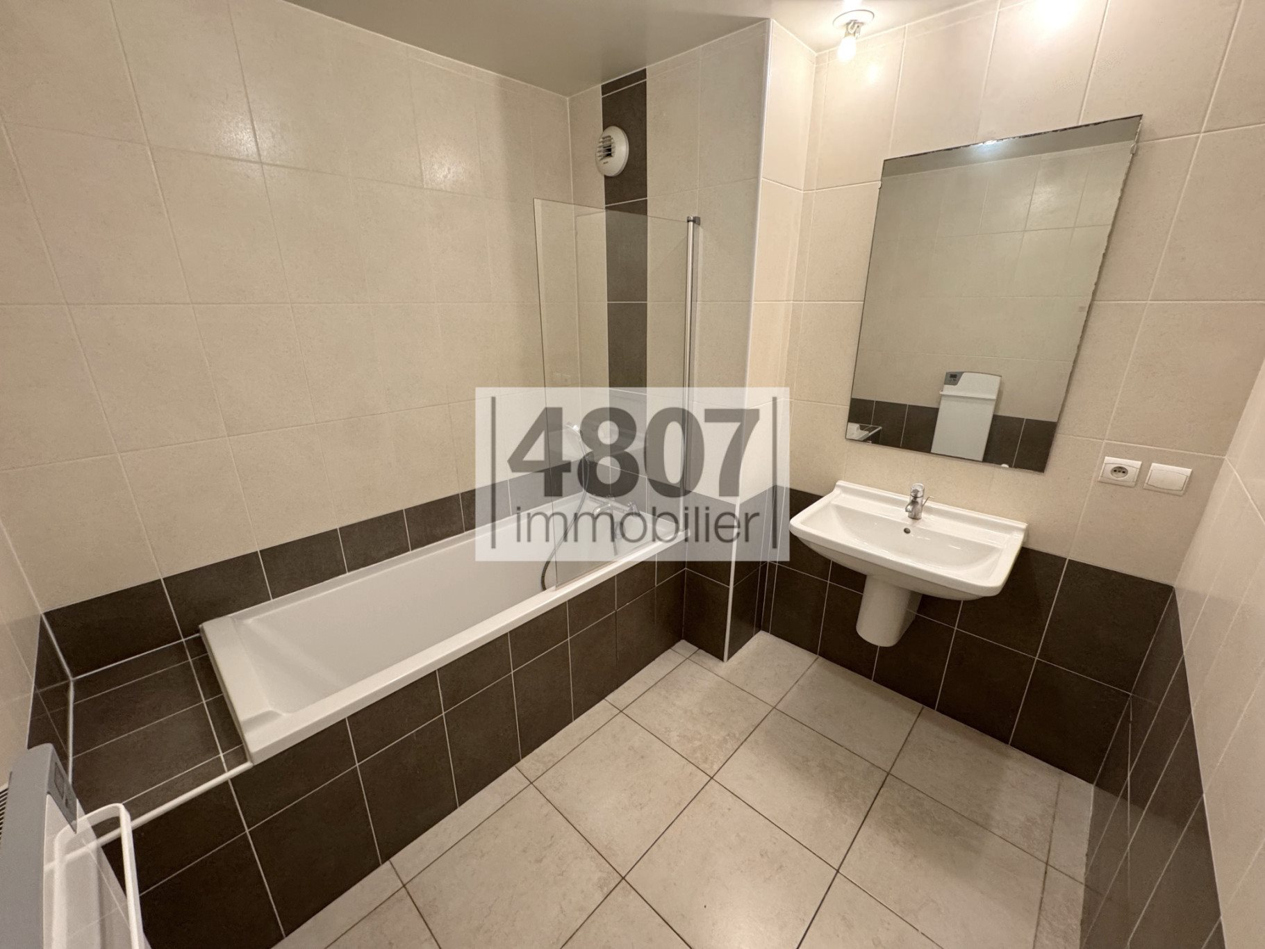Appartement à vendre, 74m², Cluses