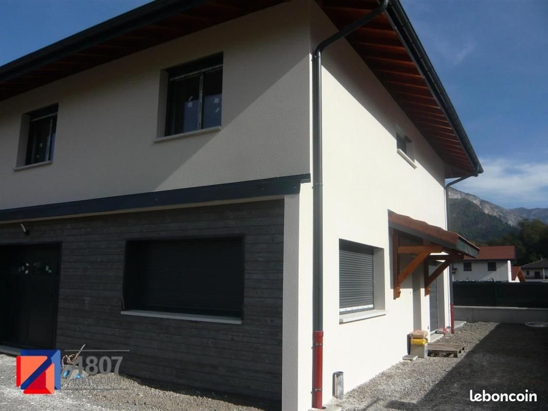 Maison à louer, 140m², Cluses