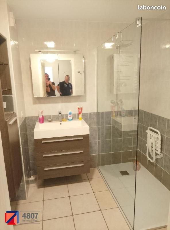 Appartement à louer, 65m², Thyez