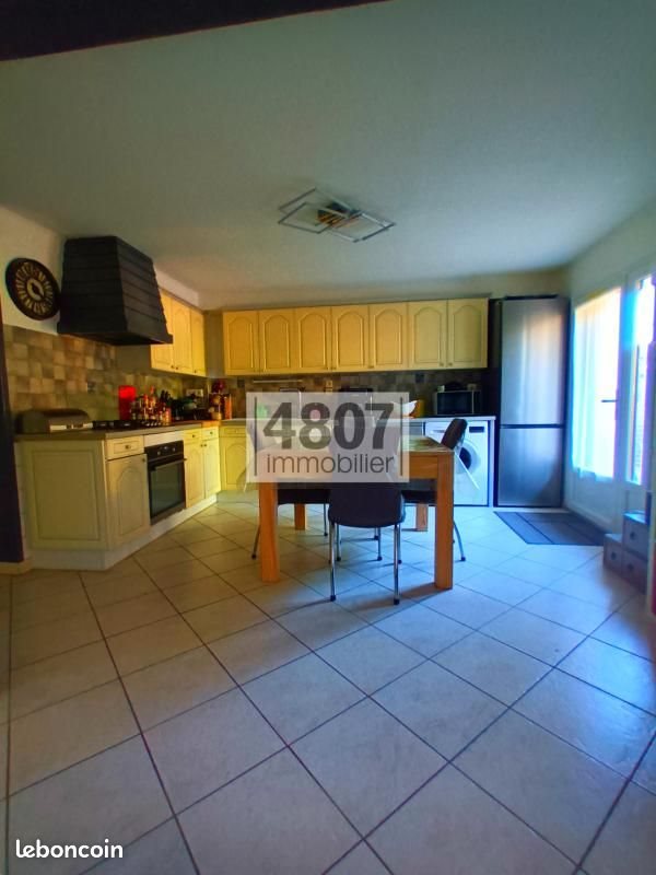 Appartement à vendre, 63m², Publier