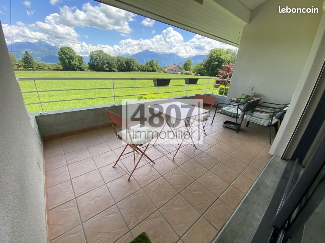 Appartement à vendre, 76m², Pers-Jussy