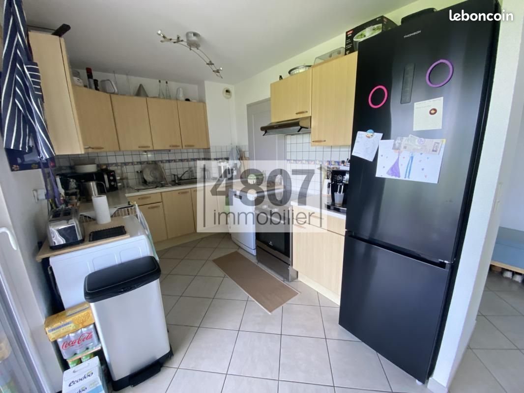 Appartement à vendre, 76m², Pers-Jussy