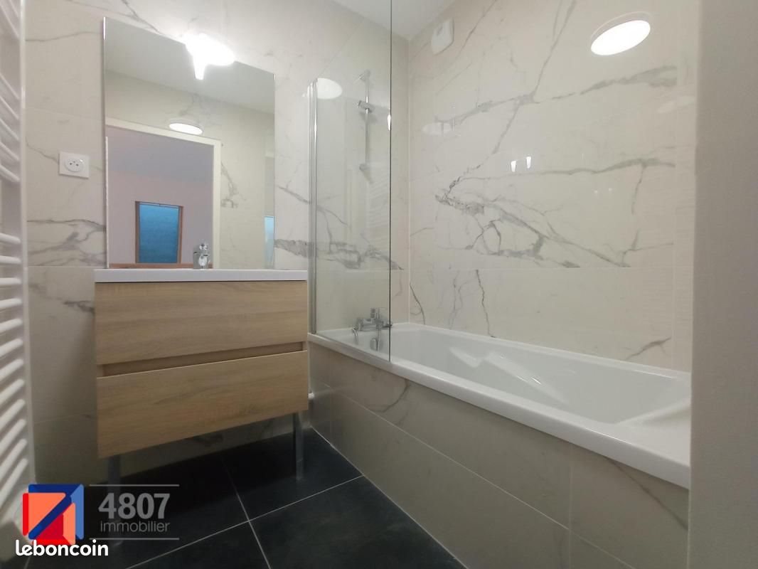Appartement à louer, 99m², Sallanches