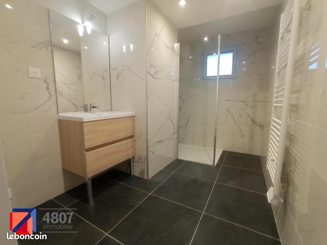 Appartement à louer, 99m², Sallanches