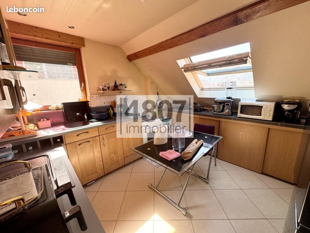 Appartement à vendre, 66m², Cluses