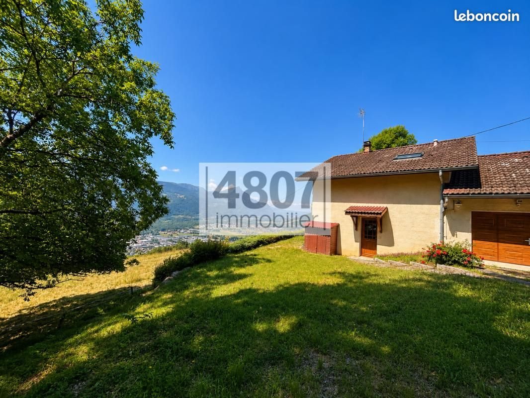 Maison à vendre, 92m², Thyez