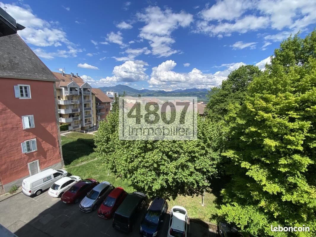 Appartement à vendre, 47m², La Roche-sur-Foron