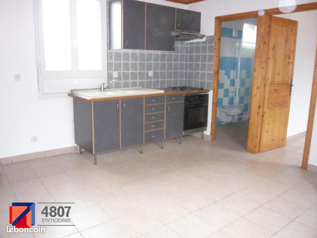 Appartement à louer, 28m², Marnaz
