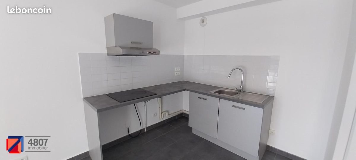 Appartement à louer, 49m², Etrembières