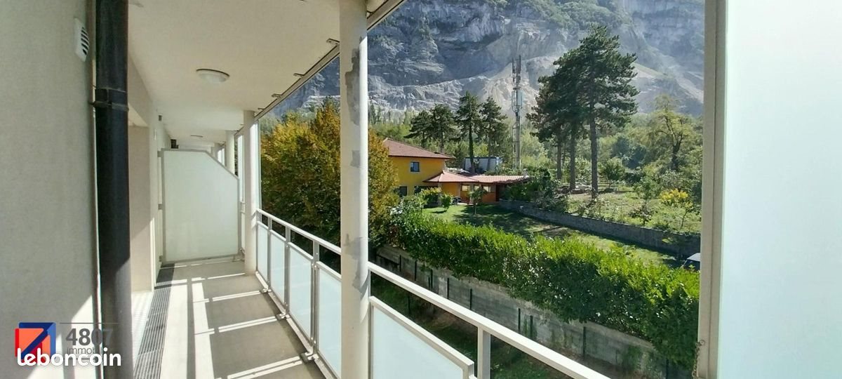 Appartement à louer, 49m², Etrembières